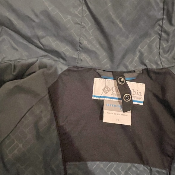 Columbia Layered Jacket - Picture 5 of 7